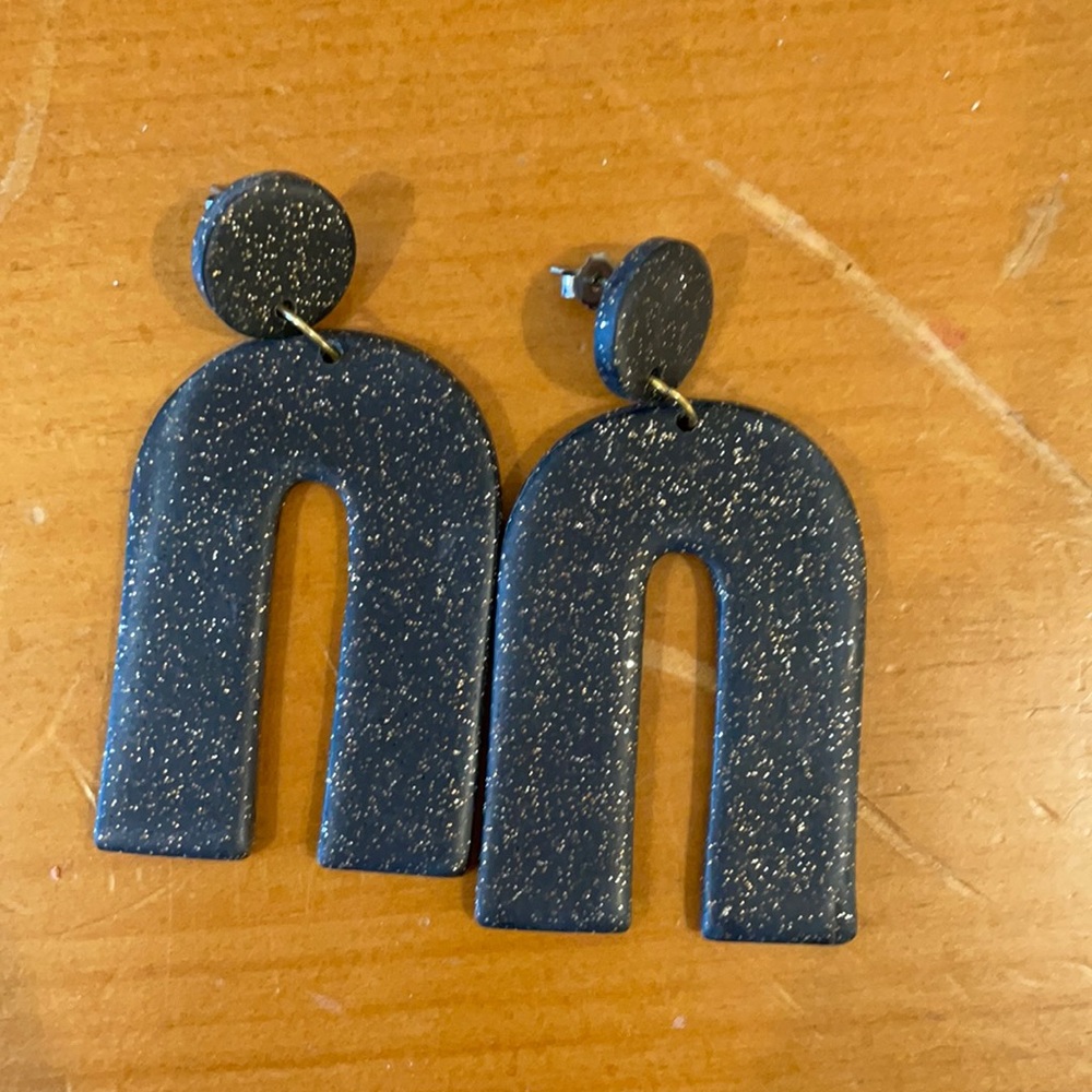 Clay earing